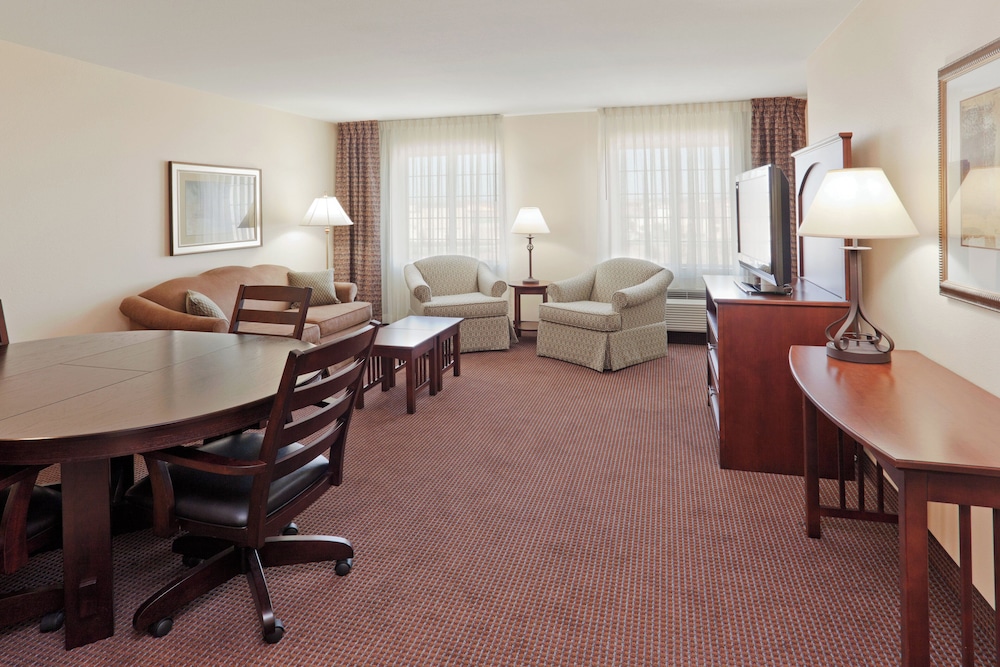 Staybridge Suites Rocklin Roseville Area by IHG - photo 22