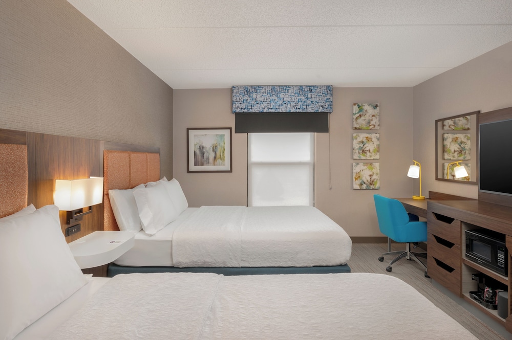 Hampton Inn Bloomsburg - photo 11