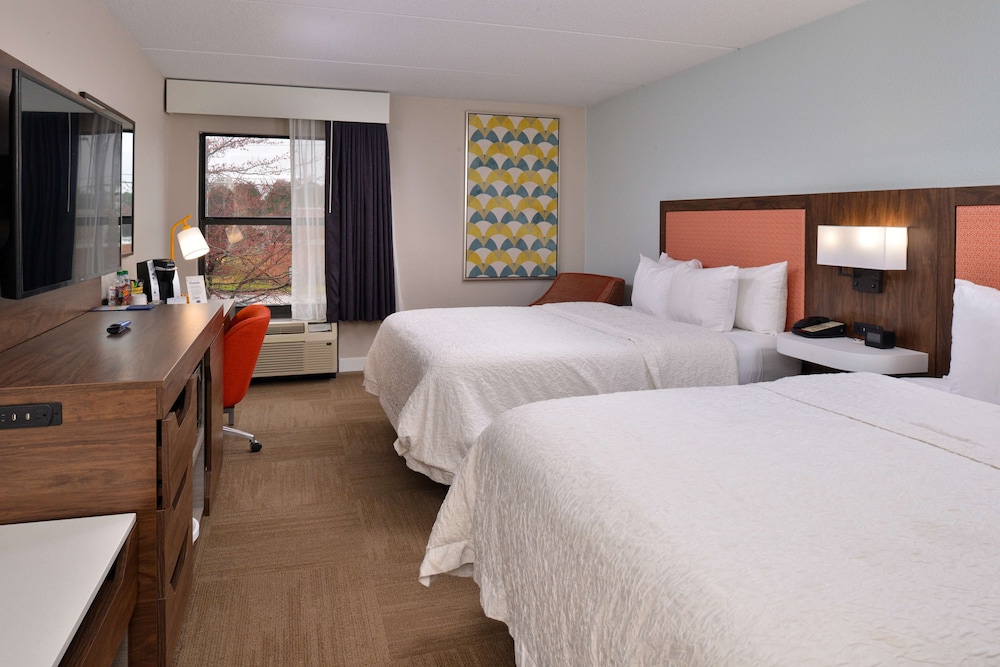 Hampton Inn Henderson - photo 5