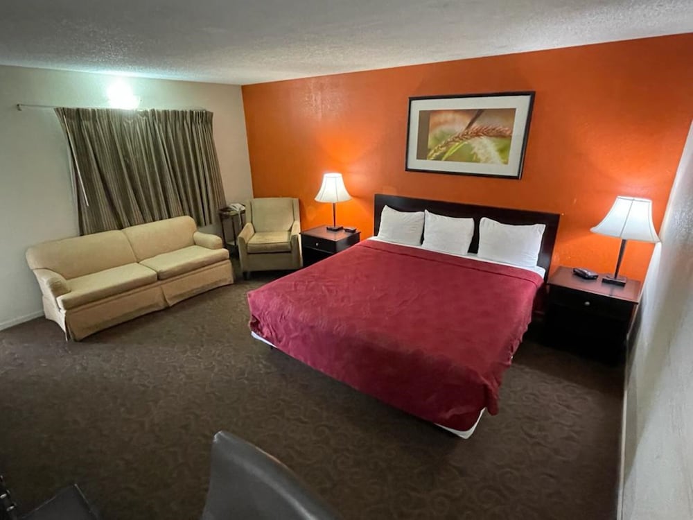 Knights Inn By Capital O Emporia I 35 - photo 22
