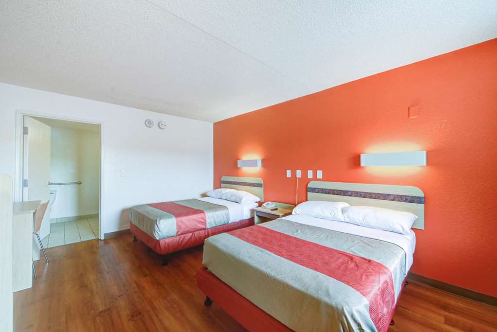 Motel 6 Norfolk VA - photo 13