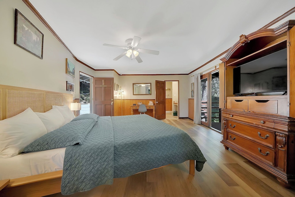 Narrow Gauge Inn - photo 19