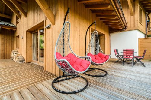 Delys Renovated Beside Park Climbing wall Hikes Mont Blanc views — Les Houches — photo 5