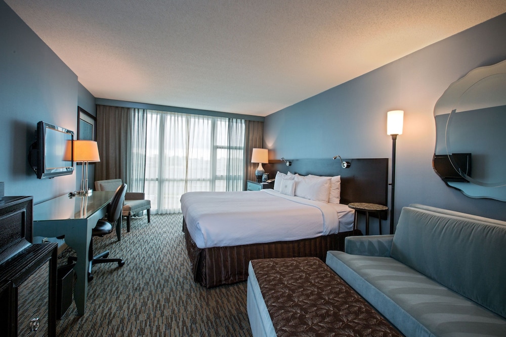 Crowne Plaza Lombard Downers Grove by IHG - photo 21