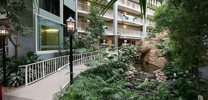 Embassy Suites Pittsburgh International Airport - photo 4