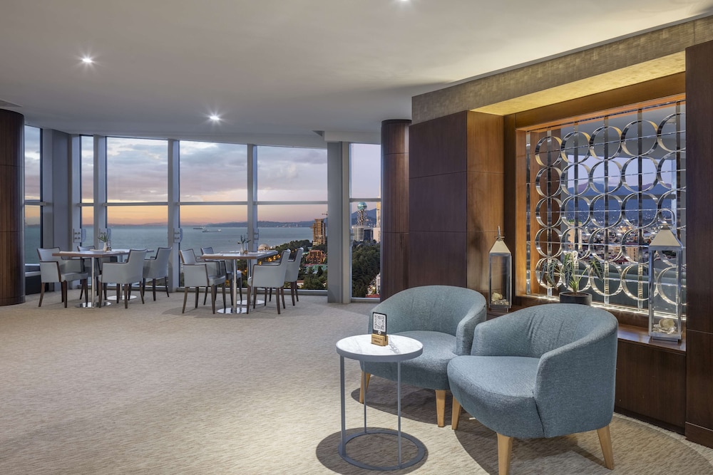 מזון ומשקאות