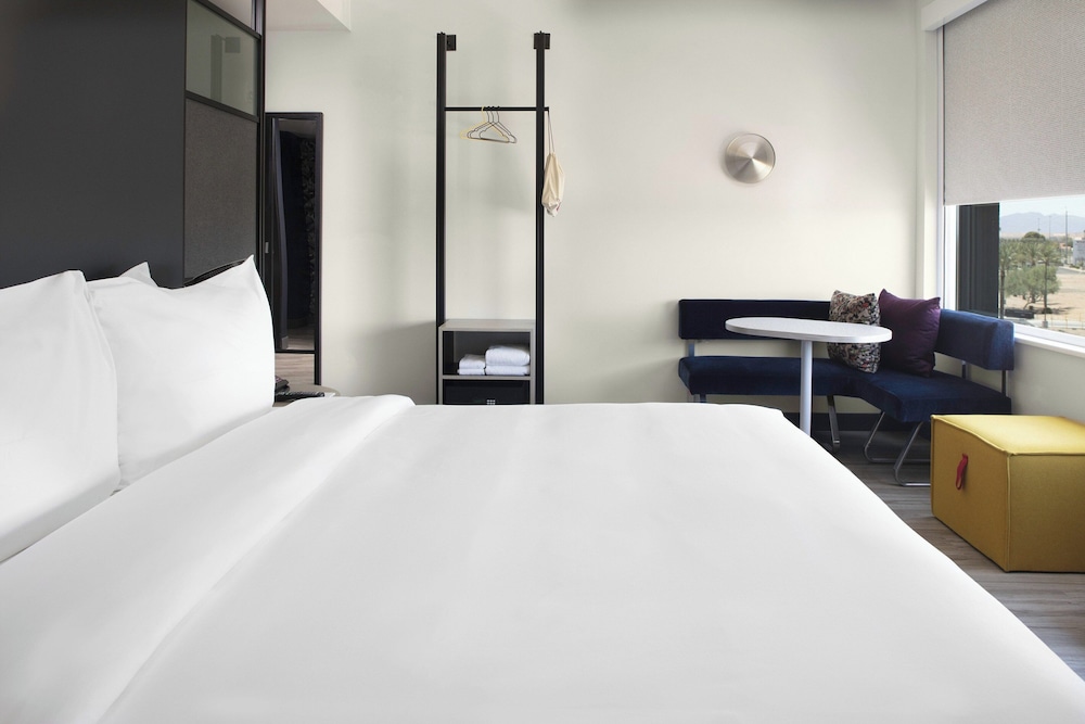 Aloft Glendale at Westgate - photo 10