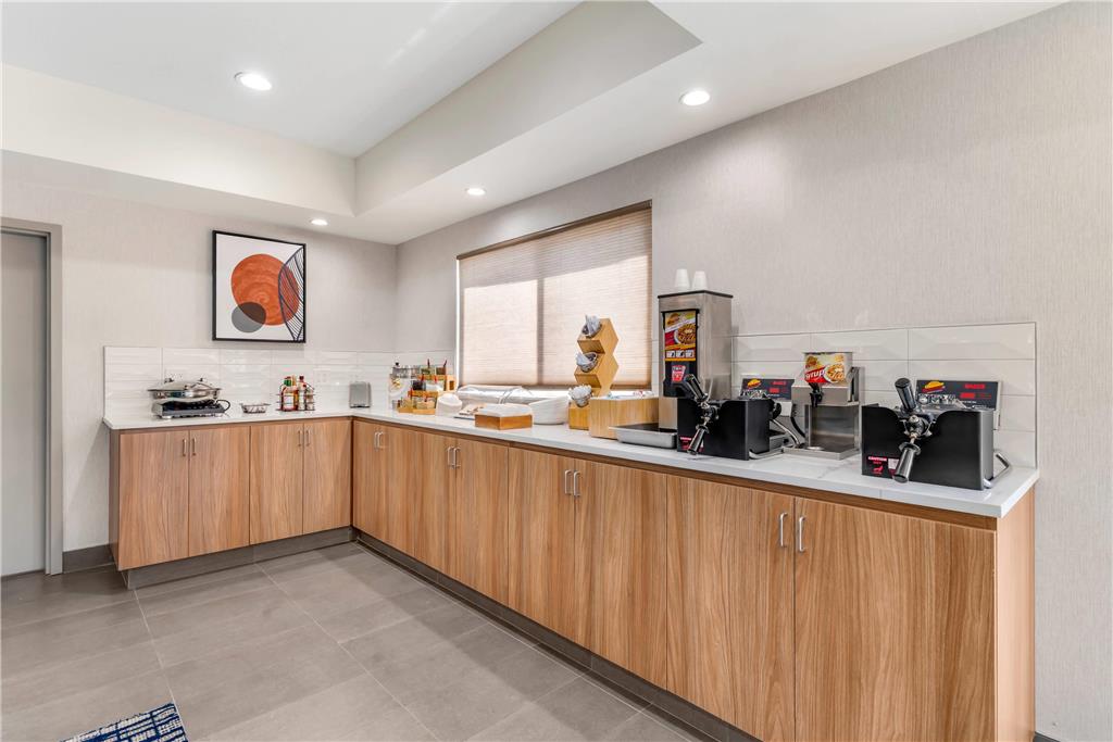 Country Inn & Suites by Radisson Modesto Salida - photo 45