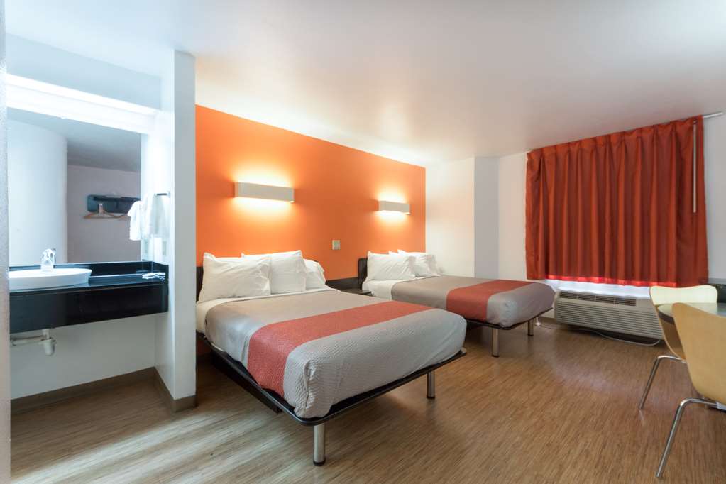 Motel 6 Dallas TX Northeast - photo 6