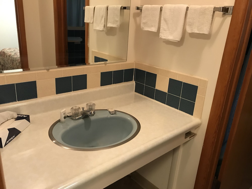 Motel Grand - photo 42