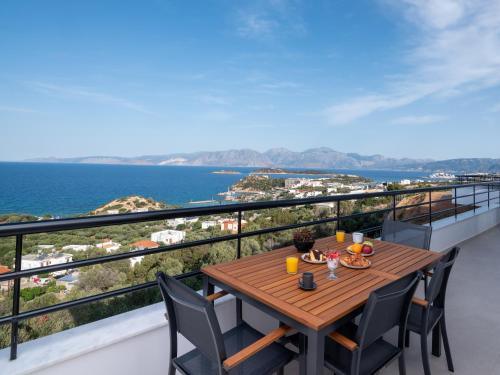 Agnanti Villas — 4-Star Luxury Hotel in Agios Nikolaos, Greece