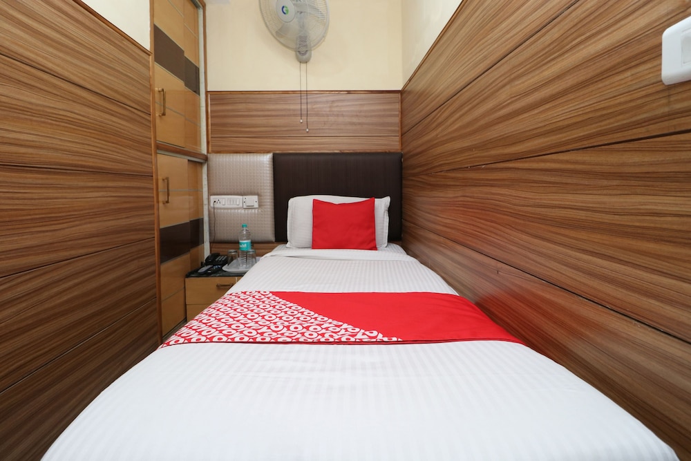 Collection O 3504 Vivek International Ho in Jalandhar, India