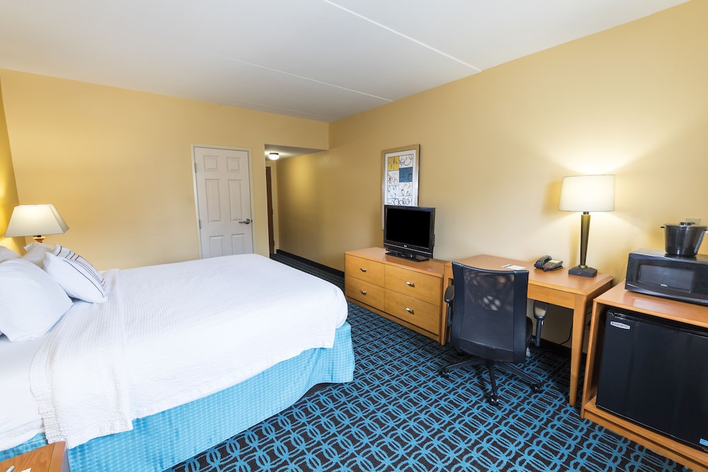 Fairfield Inn & Suites Marianna - photo 5
