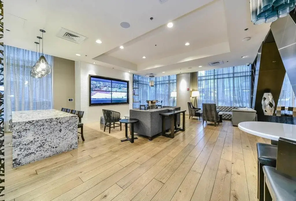 Boston Harbor View Luxury Suit - photo 11