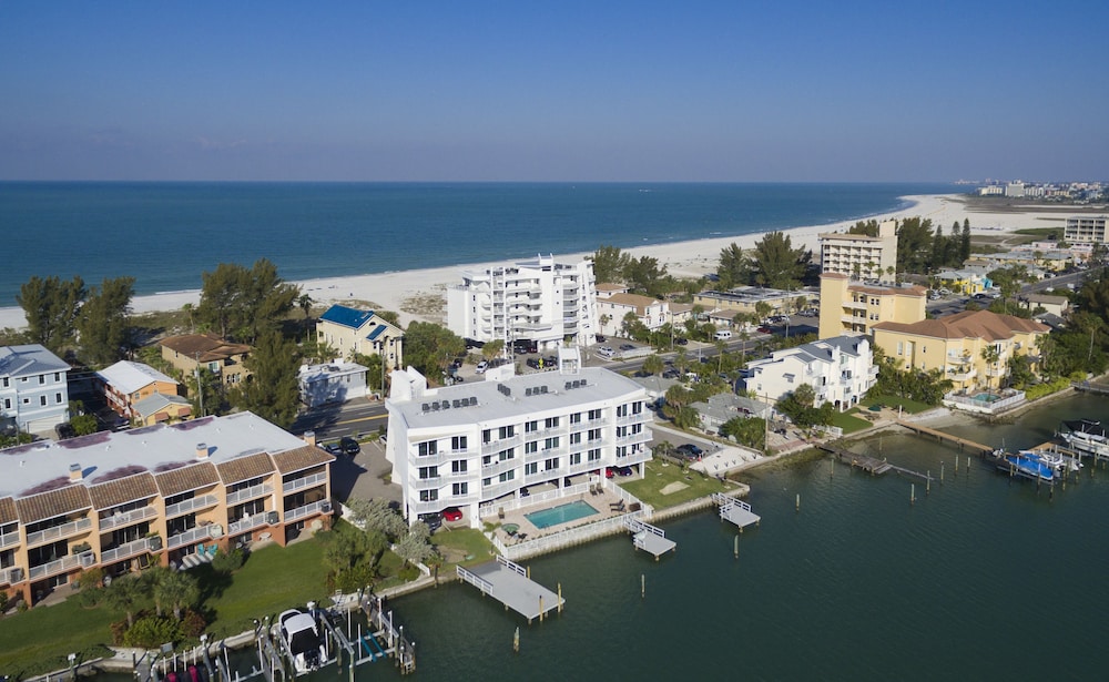 Provident Oceana Beachfront Suites - featured photo