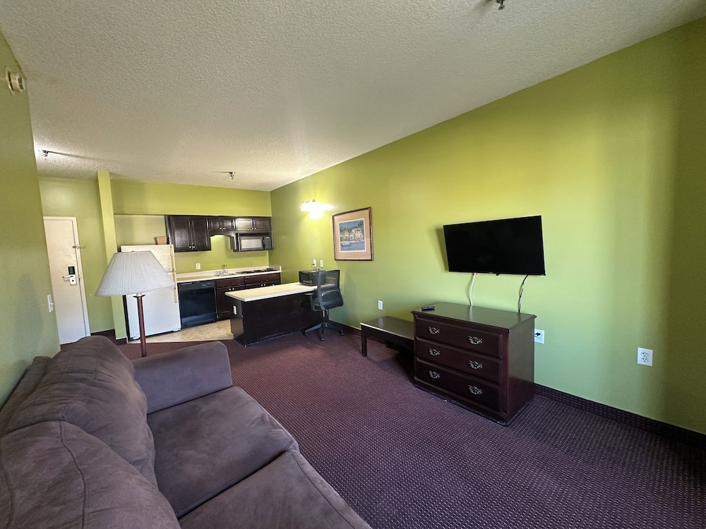 Guest Cottage And Suites - photo 9