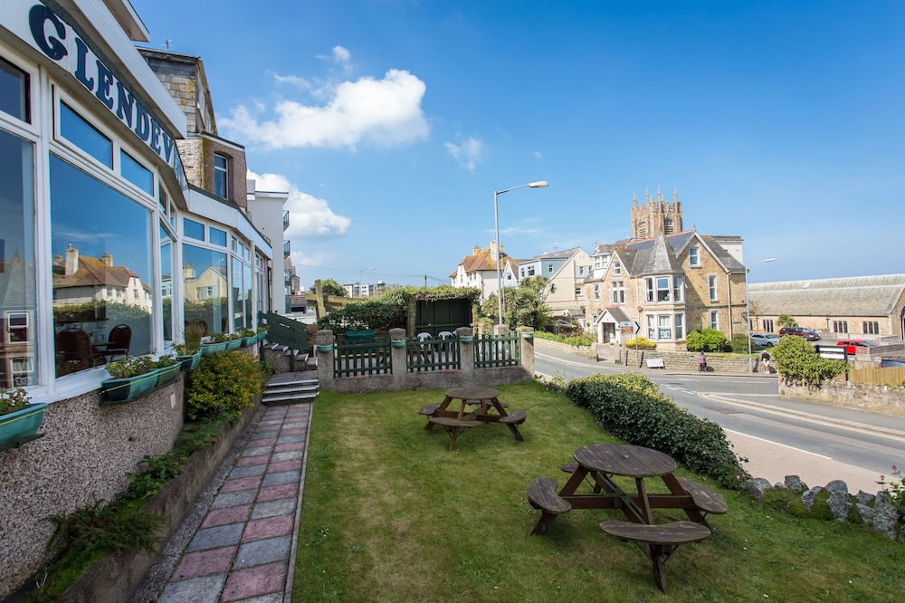 The Glendeveor — hotel in Newquay