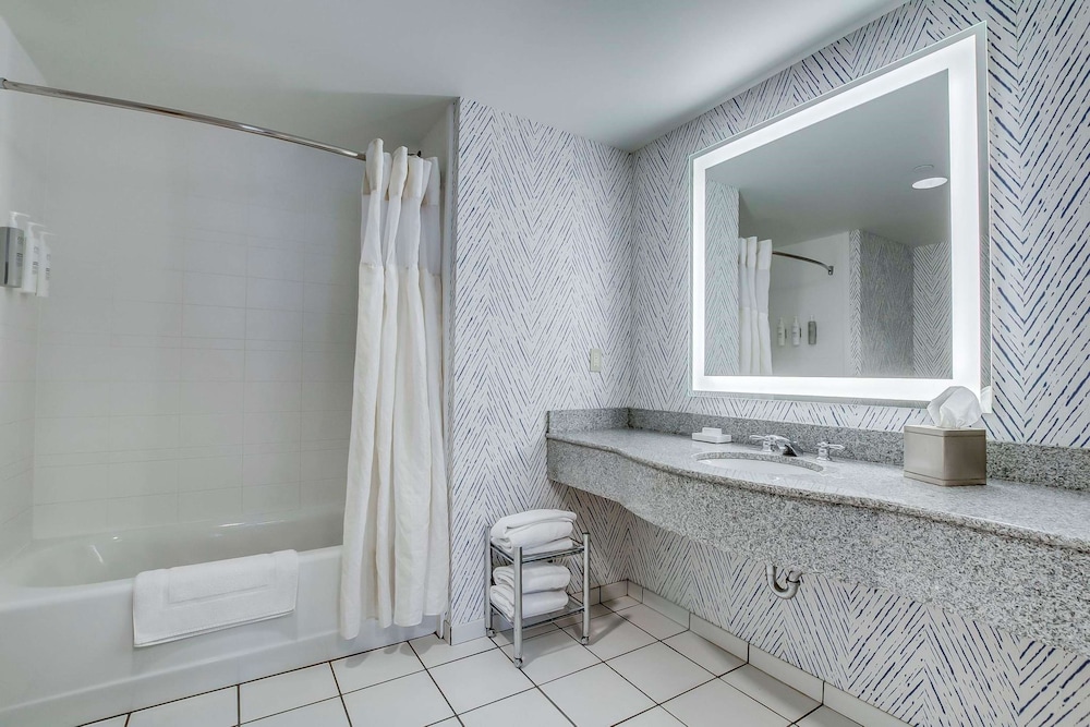 Hilton Garden Inn Louisville Northeast - photo 48