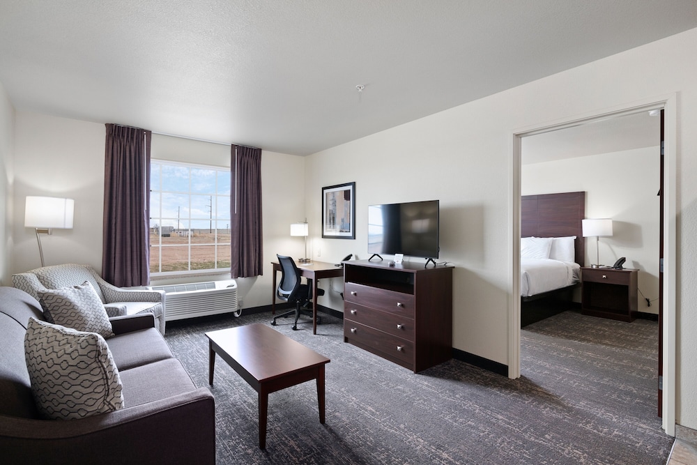 Cobblestone Inn & Suites Yuma - photo 45
