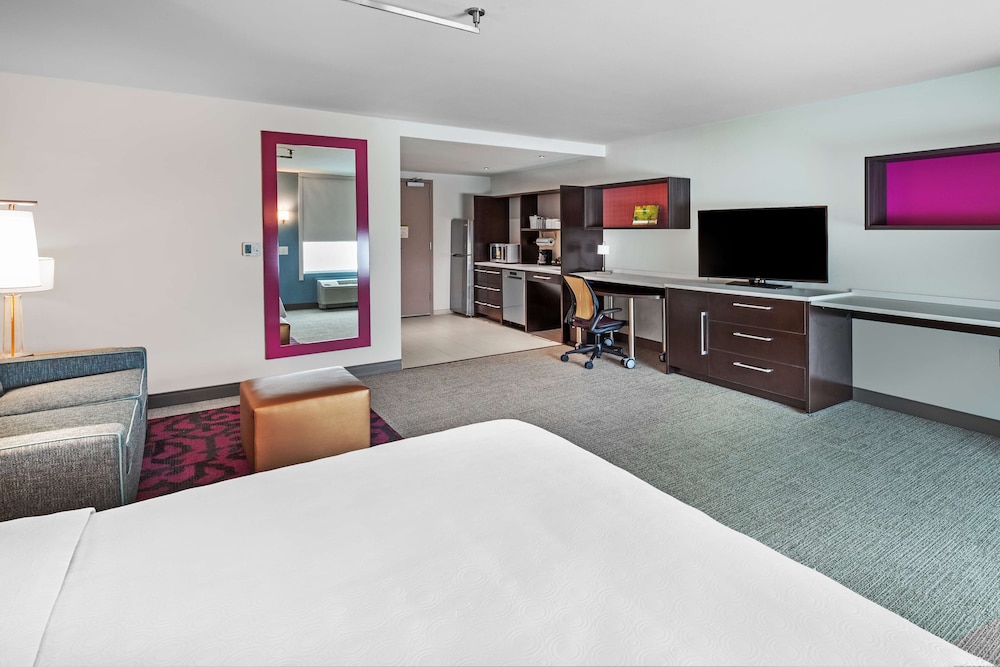 Home2 Suites by Hilton Laredo Airport - photo 6