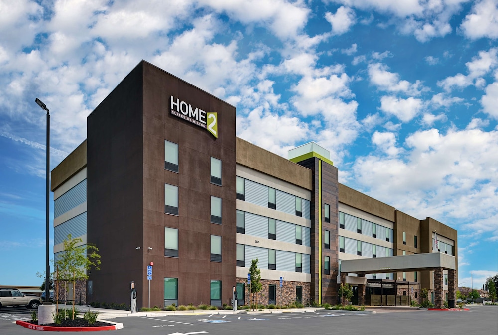 Home2 Suites by Hilton Tracy - photo 46