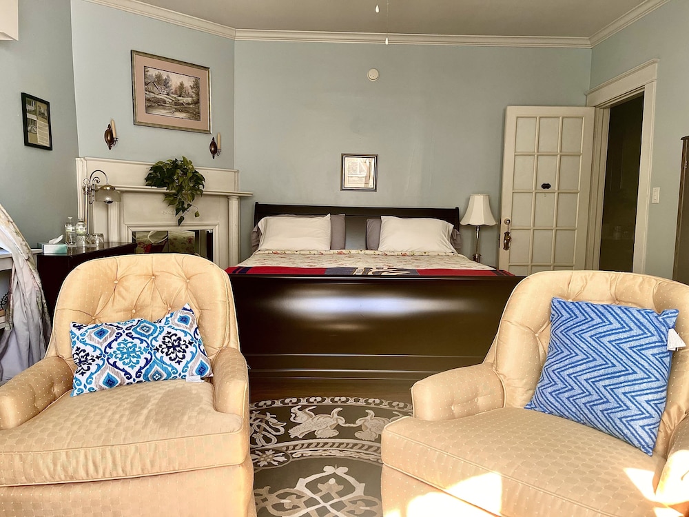 Greenwood Bed & Breakfast - photo 4