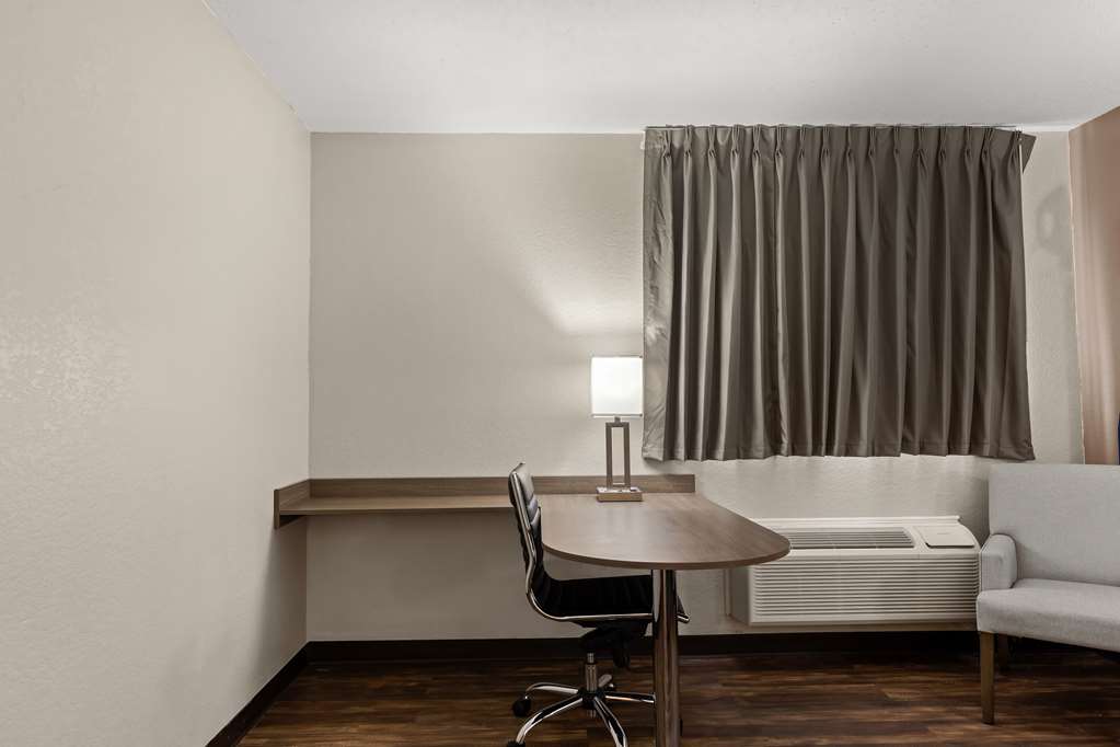Red Lion Inn & Suites Caseyville - photo 16