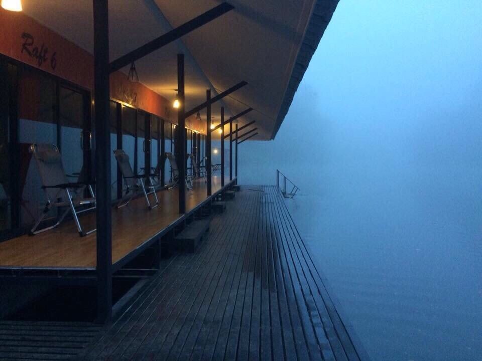 The Raft Land — hotel in Thong Pha Phum
