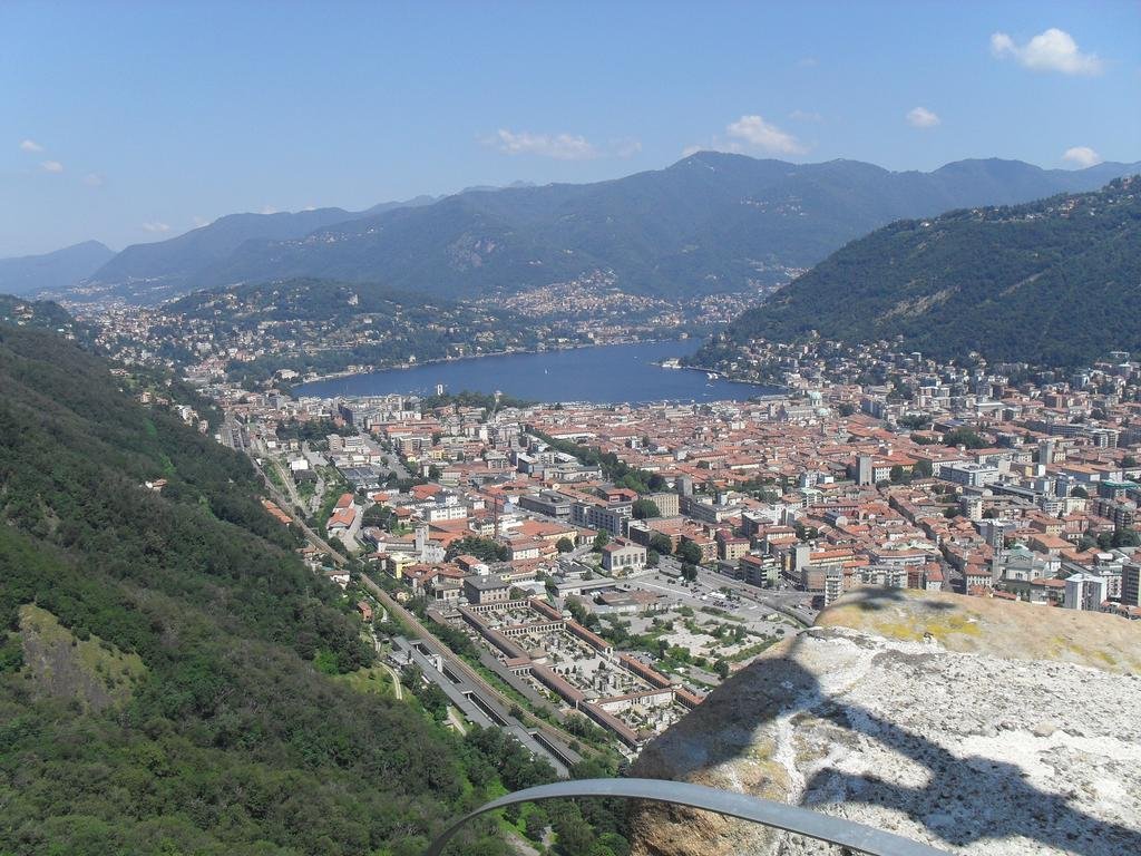 B&B Rosa Blu — 4-Star Luxury Hotel in Como, Italy