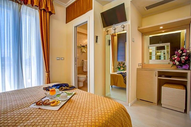 Hotel Caesar Paladium — Rimini — photo 2