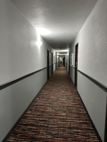 Super 8 by Wyndham Grand Island South - photo 16