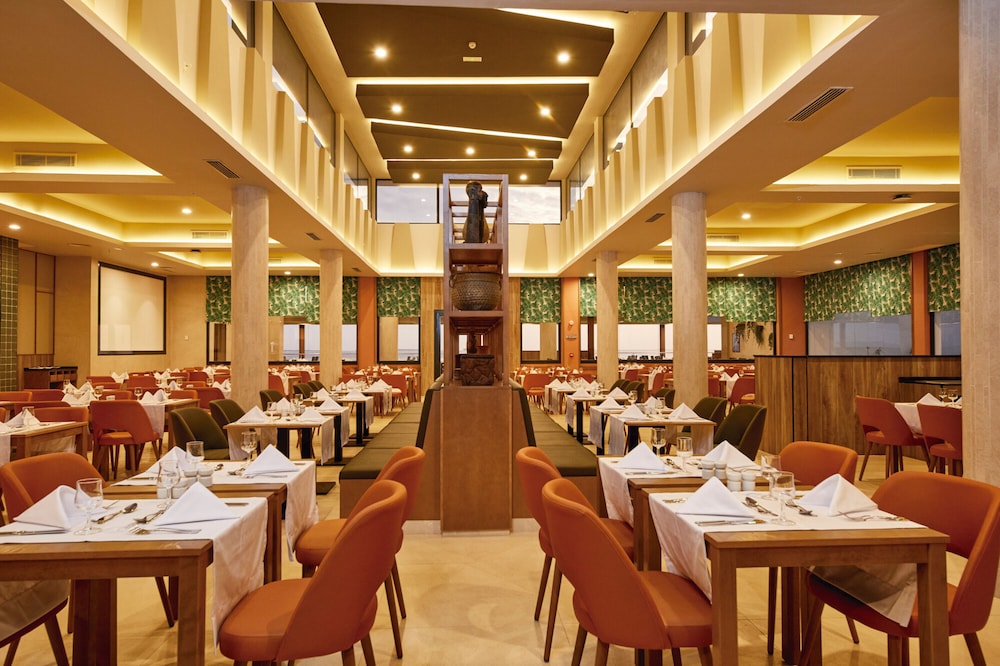 מזון ומשקאות