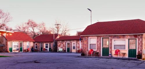 Rockwood Motor Court - photo 9