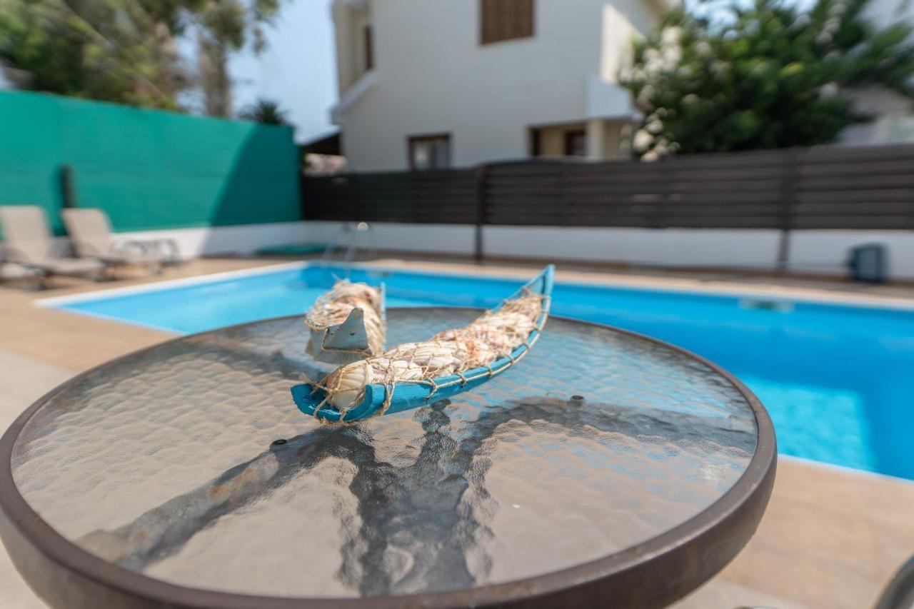 Sun & Sand Private Villa