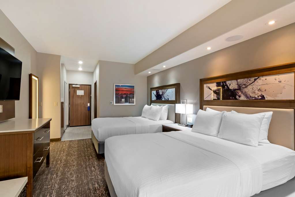 Best Western Premier Liberty Inn Suites - photo 28