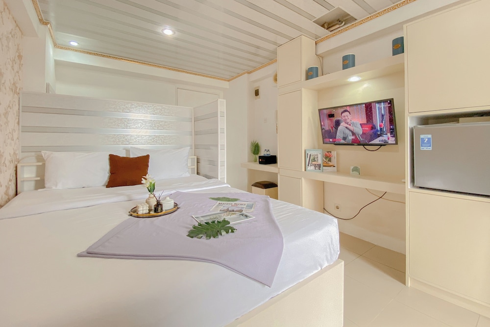 Best Strategic and Homey 2BR at Bassura City Apartment By Travelio — 4-Star Luxury Hotel in Jakarta, Indonesia