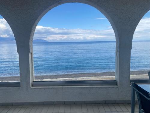 Beachfront House Agia Pelagia Kythira — 4-Star Luxury Hotel in Kythira, Greece