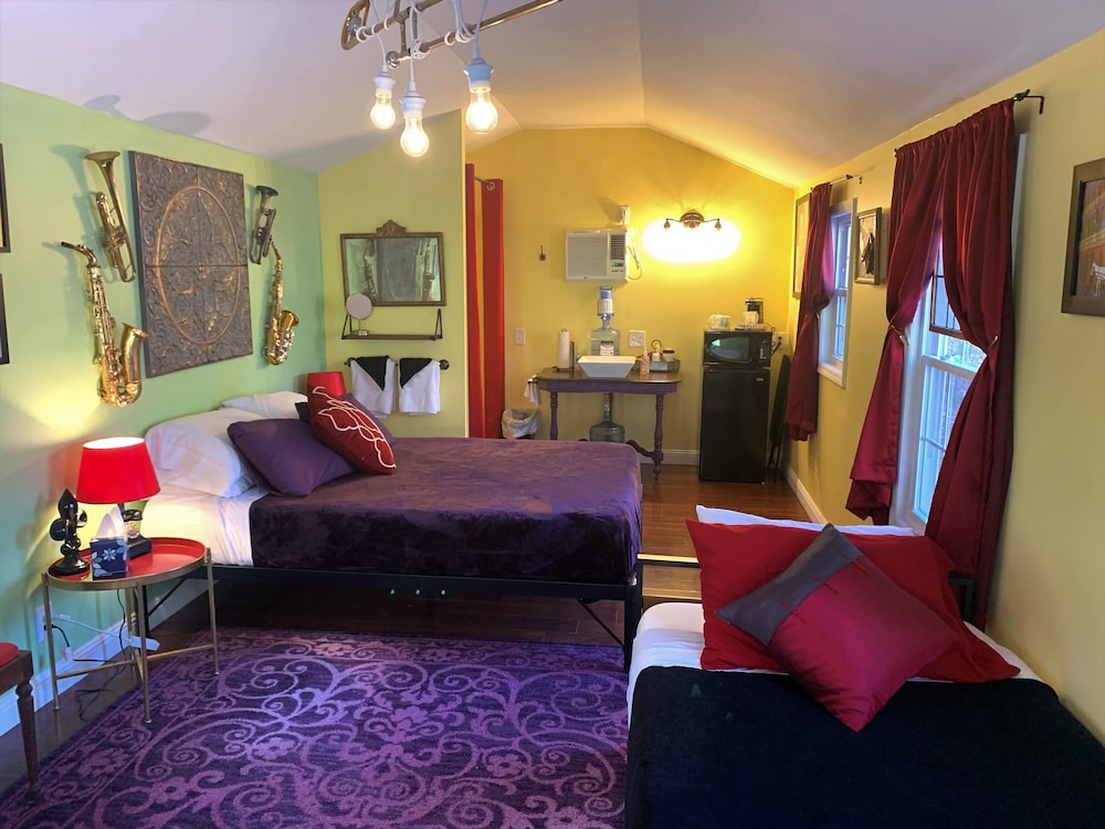 Gorgeous Stays - photo 16