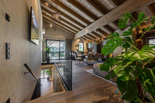 Kellnergut Luxus Chalet FRITZ — 4-Star Luxury Hotel in Muehlbach Am Hochkoenig, Austria