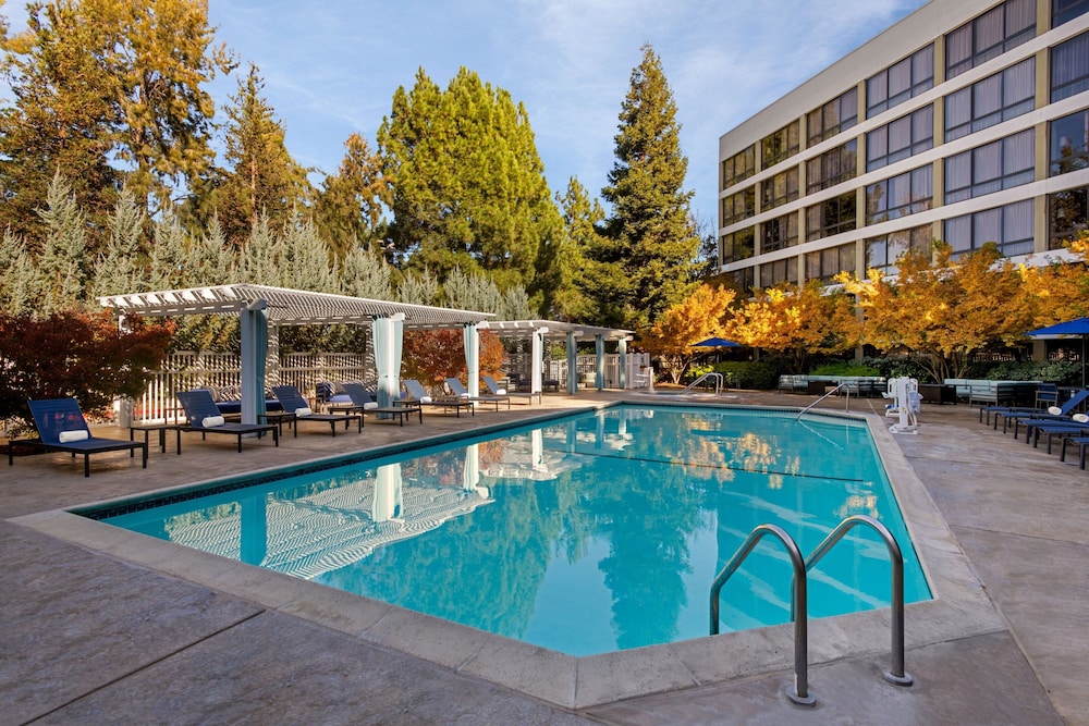 Pleasanton Marriott - photo 12