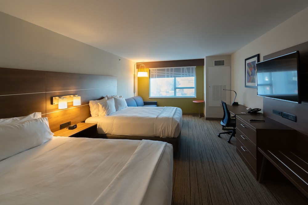 Holiday Inn Express Boston by IHG - photo 22