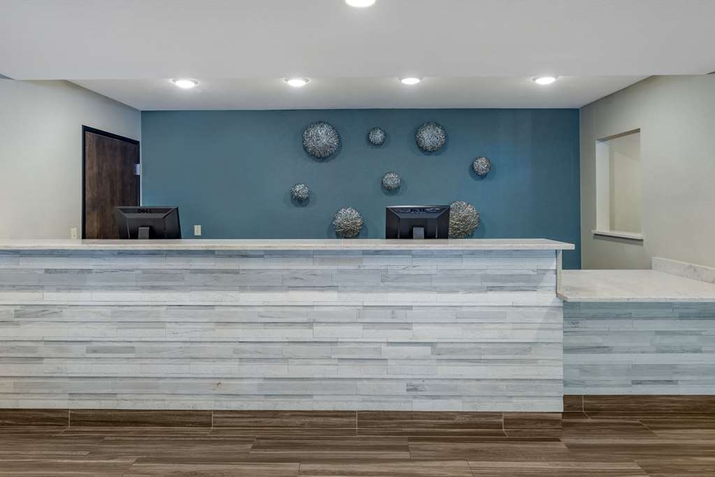 Comfort Inn & Suites Tualatin Lake Oswego South - photo 5