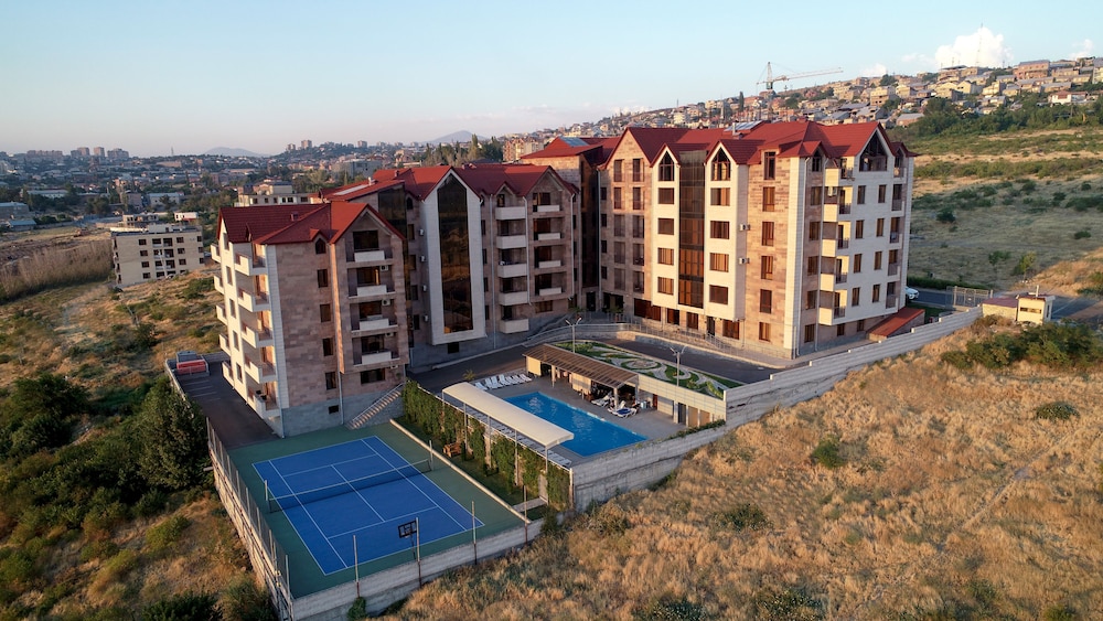 Panorama Residence Inn — 4-Star Luxury Hotel in Yerevan, Armenia
