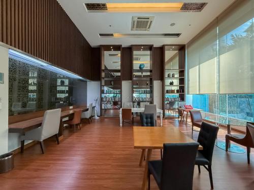 High Floor near Petchaburi MRT