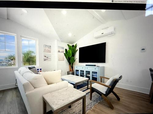 Beach Bloom in San Diego, United States