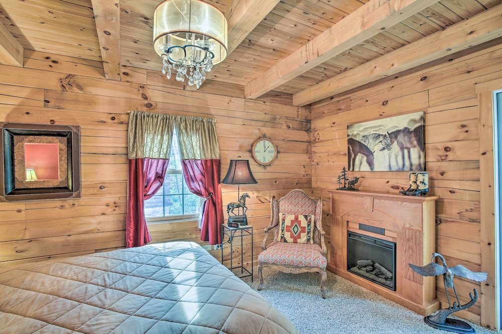 Resort Cabin with Fire Pit Golf Hike and Play - photo 7