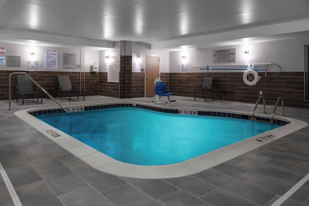 Fairfield Inn & Suites by Marriott Rocky Mount - photo 13