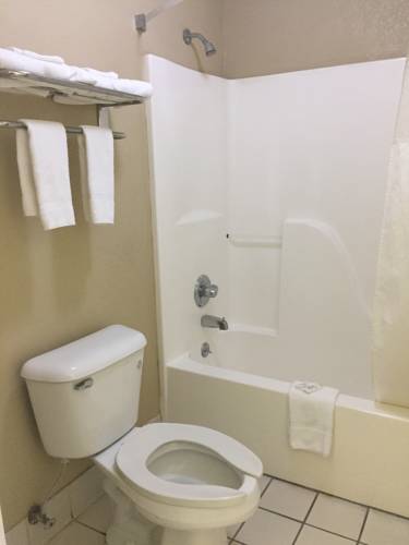 Deerfield Inn & Suites Smyrna — hotel in Smyrna