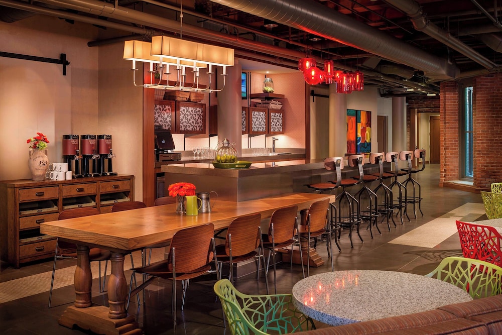 Residence Inn by Marriott Boston Downtown Seaport - photo 7