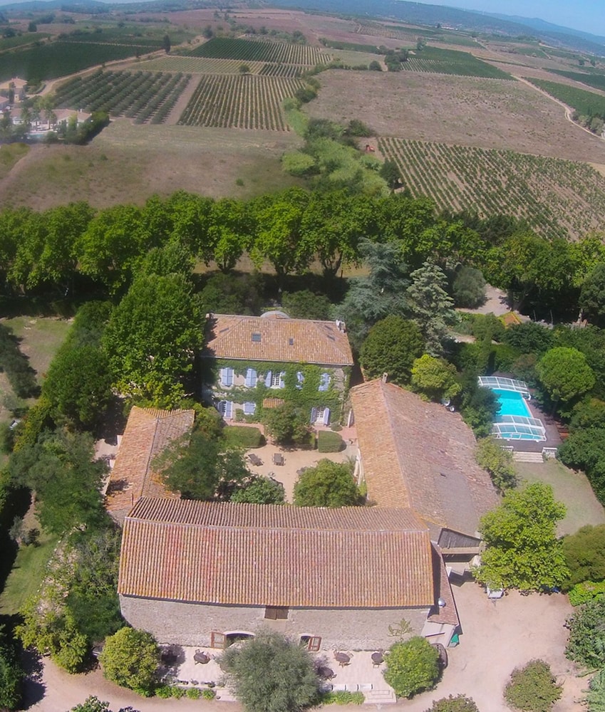 Chateau du Puits es Pratx in Ginestas, France